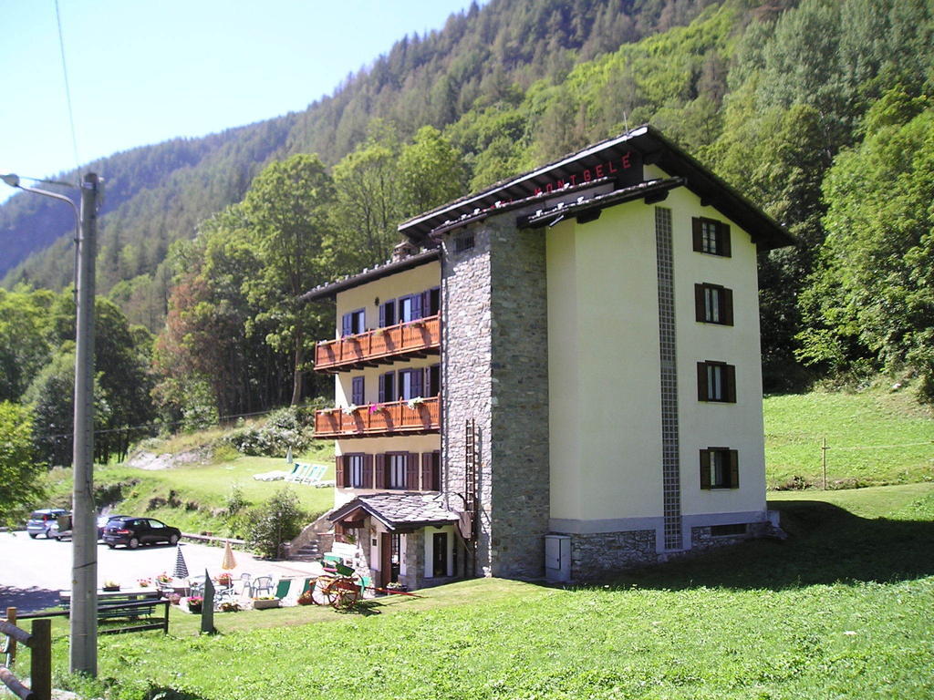 Hotel Mont Gele Ollomont Exteriér fotografie