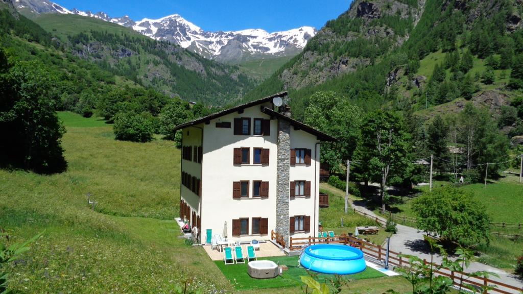 Hotel Mont Gele Ollomont Exteriér fotografie